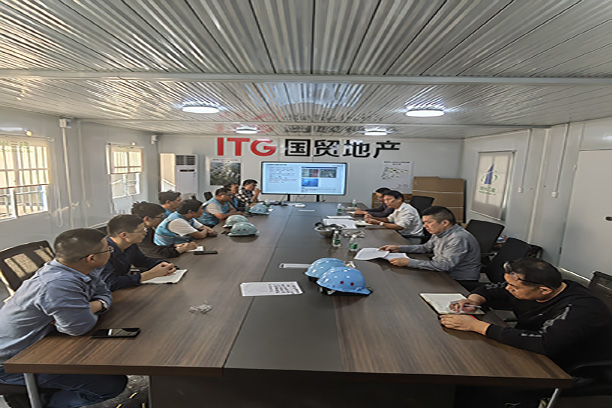 江蘇宏嘉公司總經理葉明武同志率隊參加廈門國貿項目、偉星項目及華潤項目建設單位組織召開的項目研討會