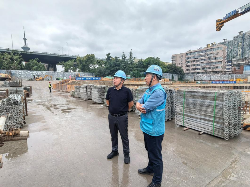 宏嘉公司領導葉明武同志一行國慶期間赴一線檢查指導 安全生產與文明施工
